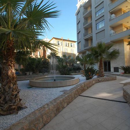 Charmant 2P Moderne Avec Terrasse, Parking Prive, En Plein Centre De Menton, A 2 Pas De La Mer - Fr-1-196-200 ภายนอก รูปภาพ