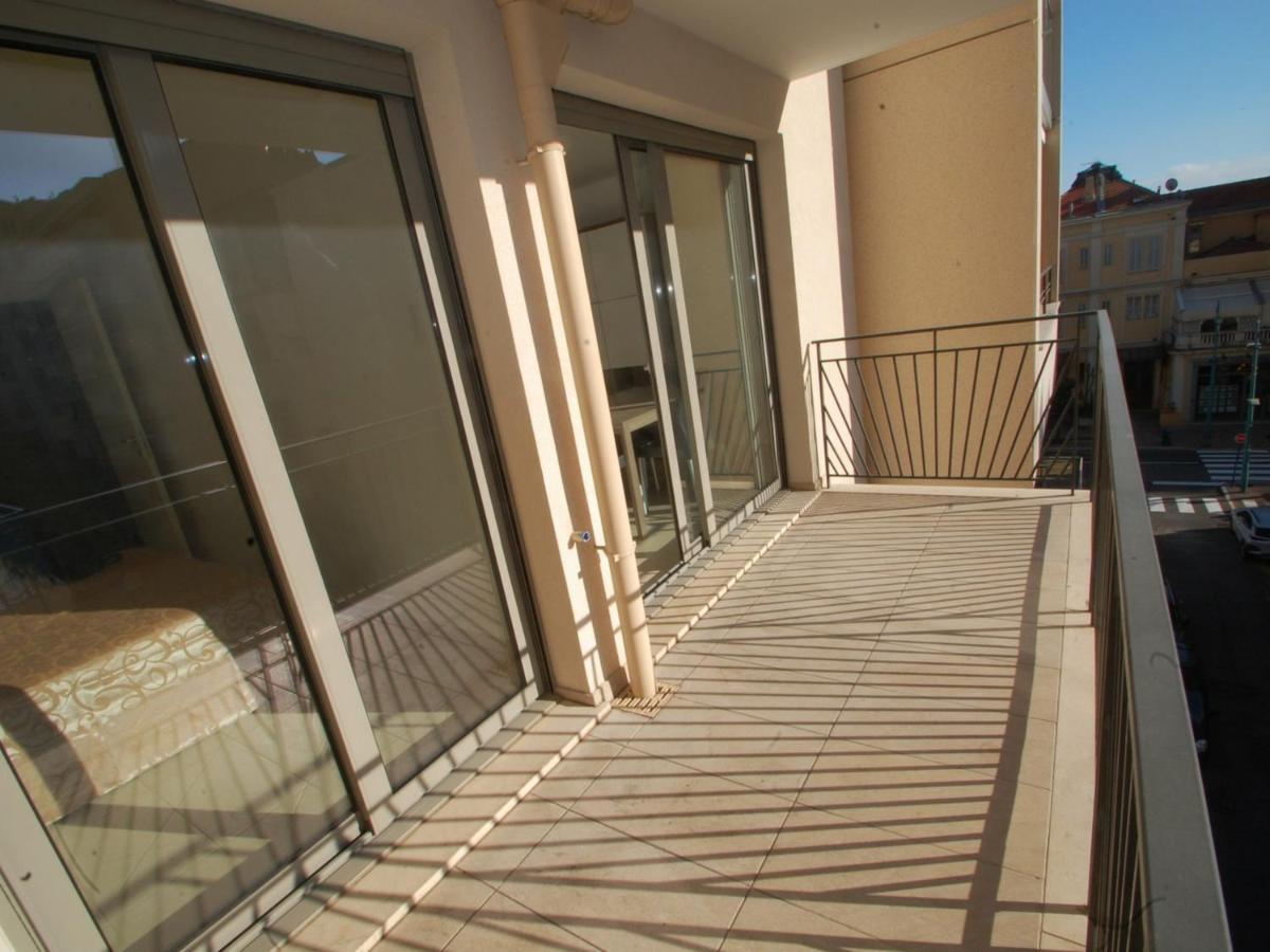 Charmant 2P Moderne Avec Terrasse, Parking Prive, En Plein Centre De Menton, A 2 Pas De La Mer - Fr-1-196-200 ภายนอก รูปภาพ